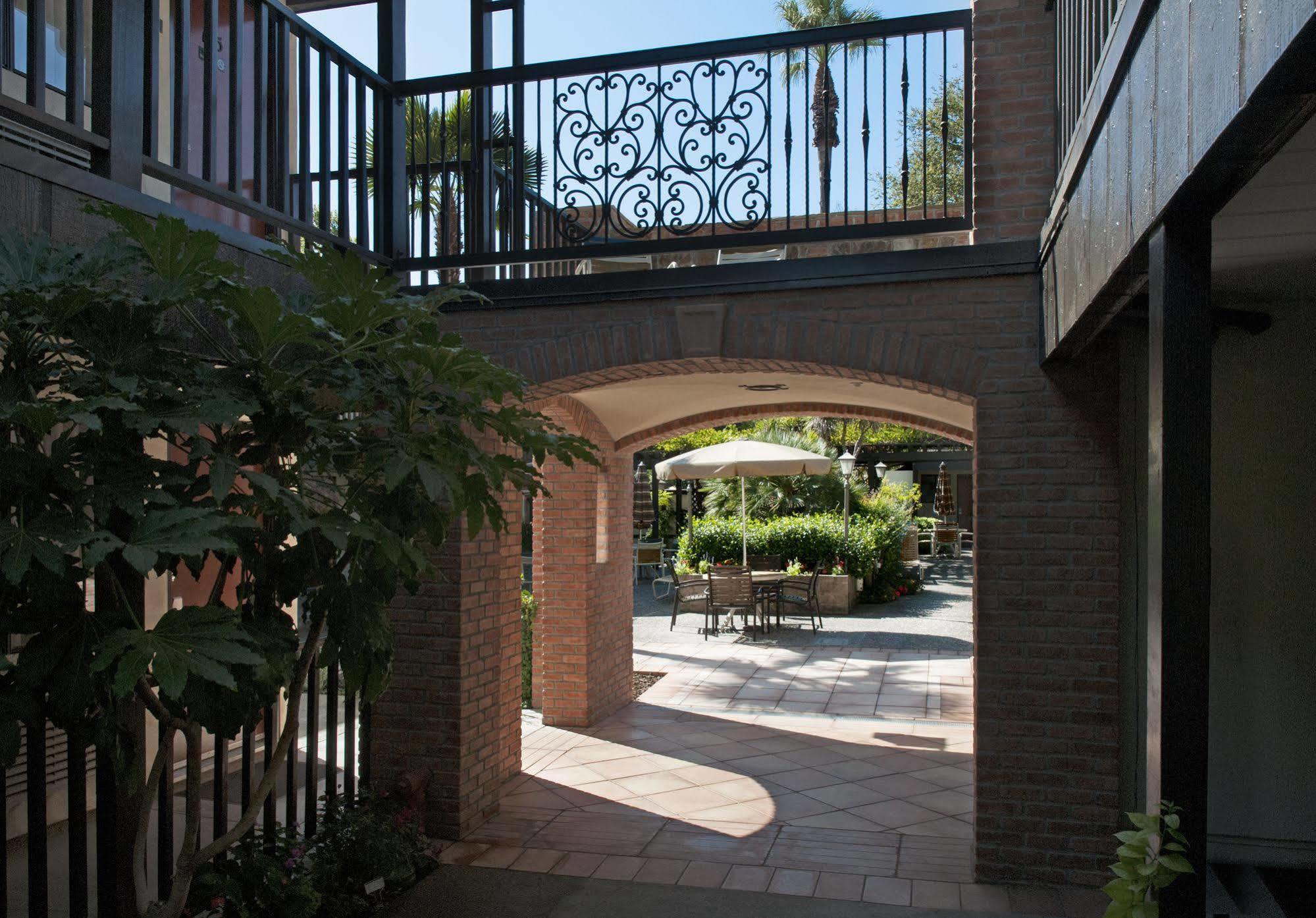 Roman Spa Resort Calistoga Zewnętrze zdjęcie